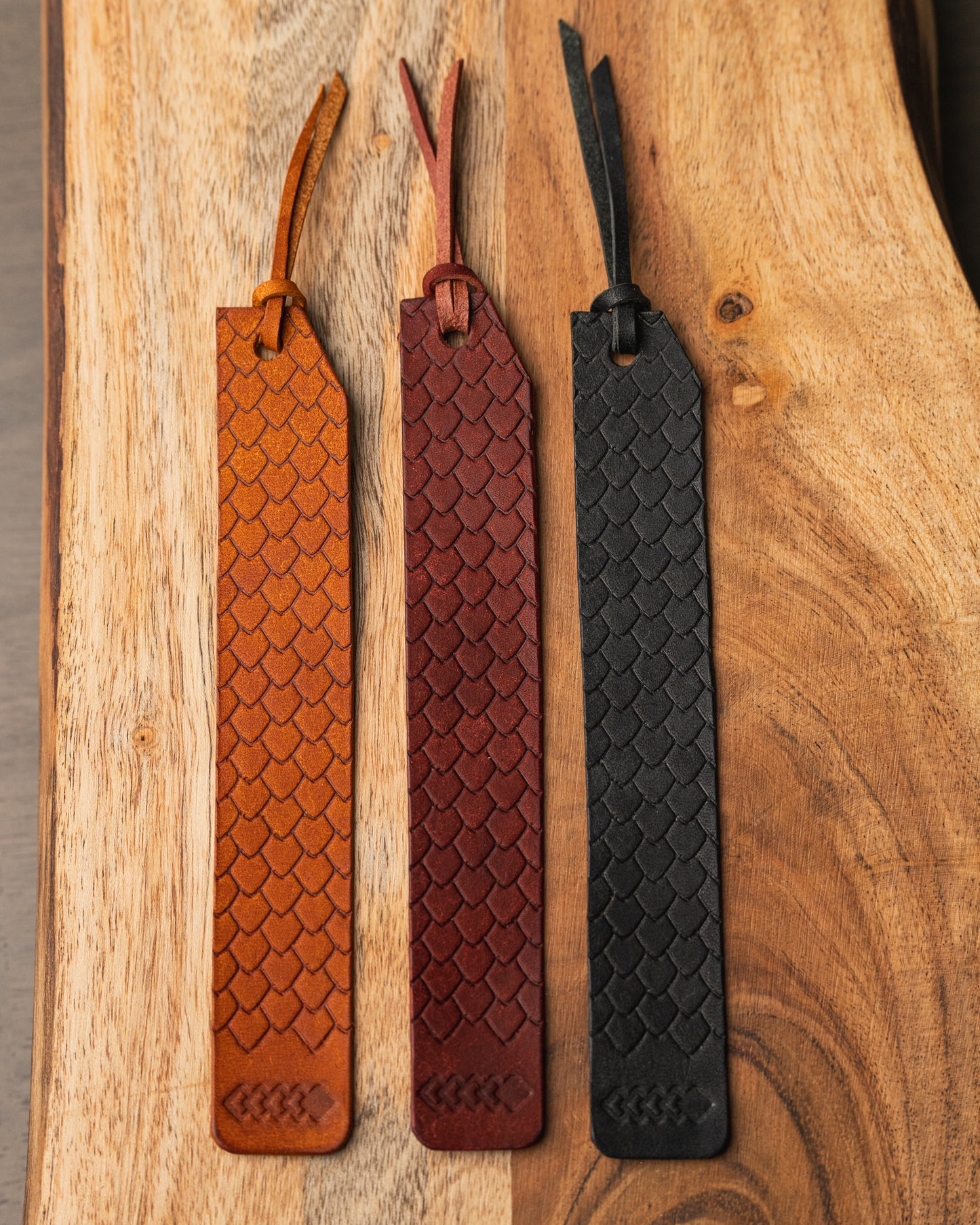 Bookmark with dragon scale texture